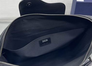 ディオール リンゴ ブリーフケース グレー CD ダイヤモンド キャンバス＆スムースカーフスキン – DIO032