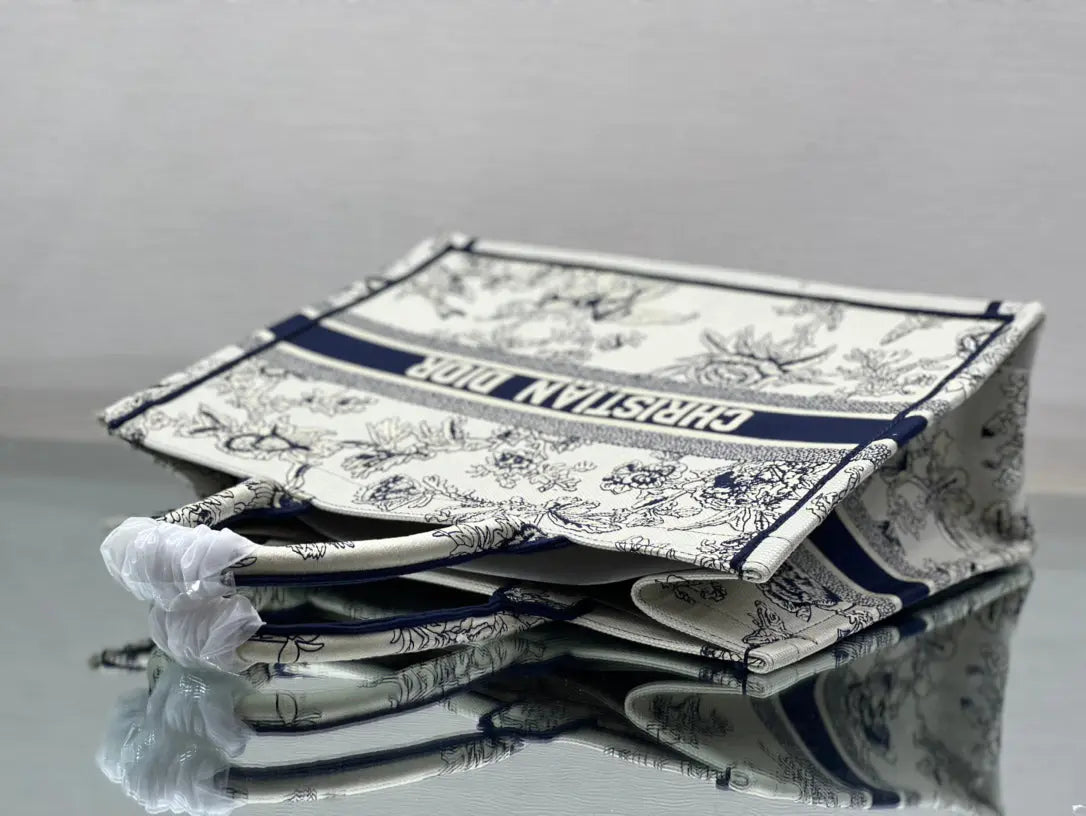 クリスチャン・ディオール ブックトートバッグ