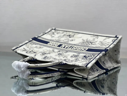 クリスチャン・ディオール ブックトートバッグ