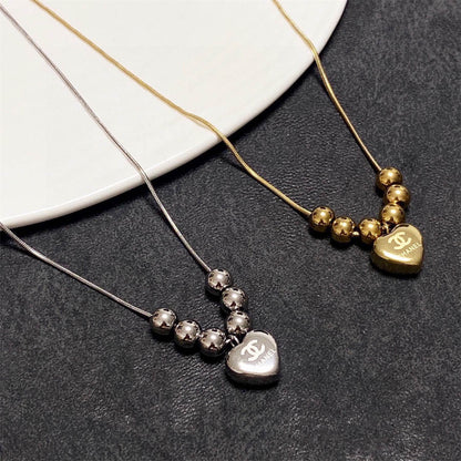 シャネル ダブルC ビーズネックレス