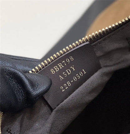 フェンディ グラフィックバッグ