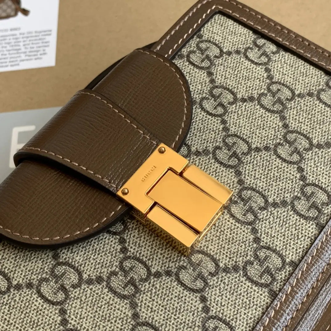 留め具付きGGミニバッグ