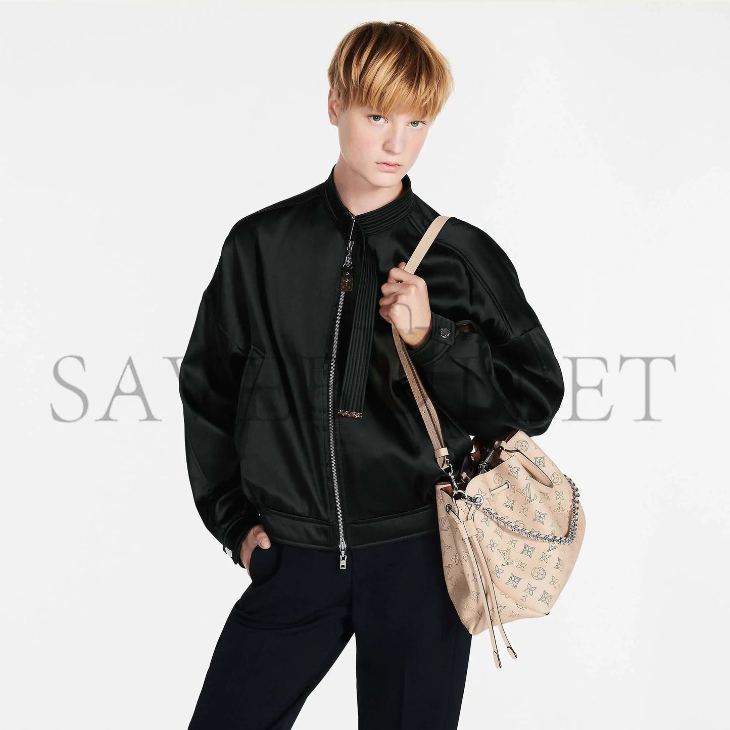 ルイ・ヴィトン ベラ トートバッグ M59203 (32*23*13cm)