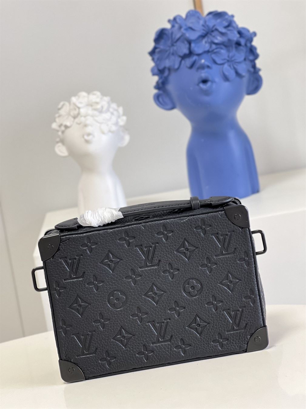 ルイ・ヴィトン ハンドル ソフトトランク モノグラム トリヨンレザー – LVB071