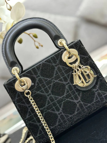 クリスチャン・ディオール ミニ レディ ディオール バッグ