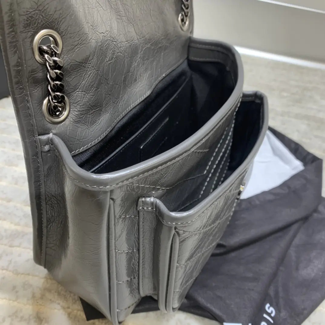 YSL ニキ ミニ フラップバッグ