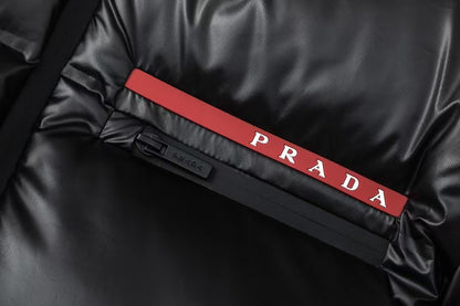 PRADA ダウンジャケット 代金引換 送料無料 おうちで試着