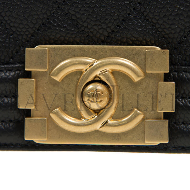 シャネル マスターキャビア キルティング スモールボーイ フラップ A67085 (20*12*8cm)