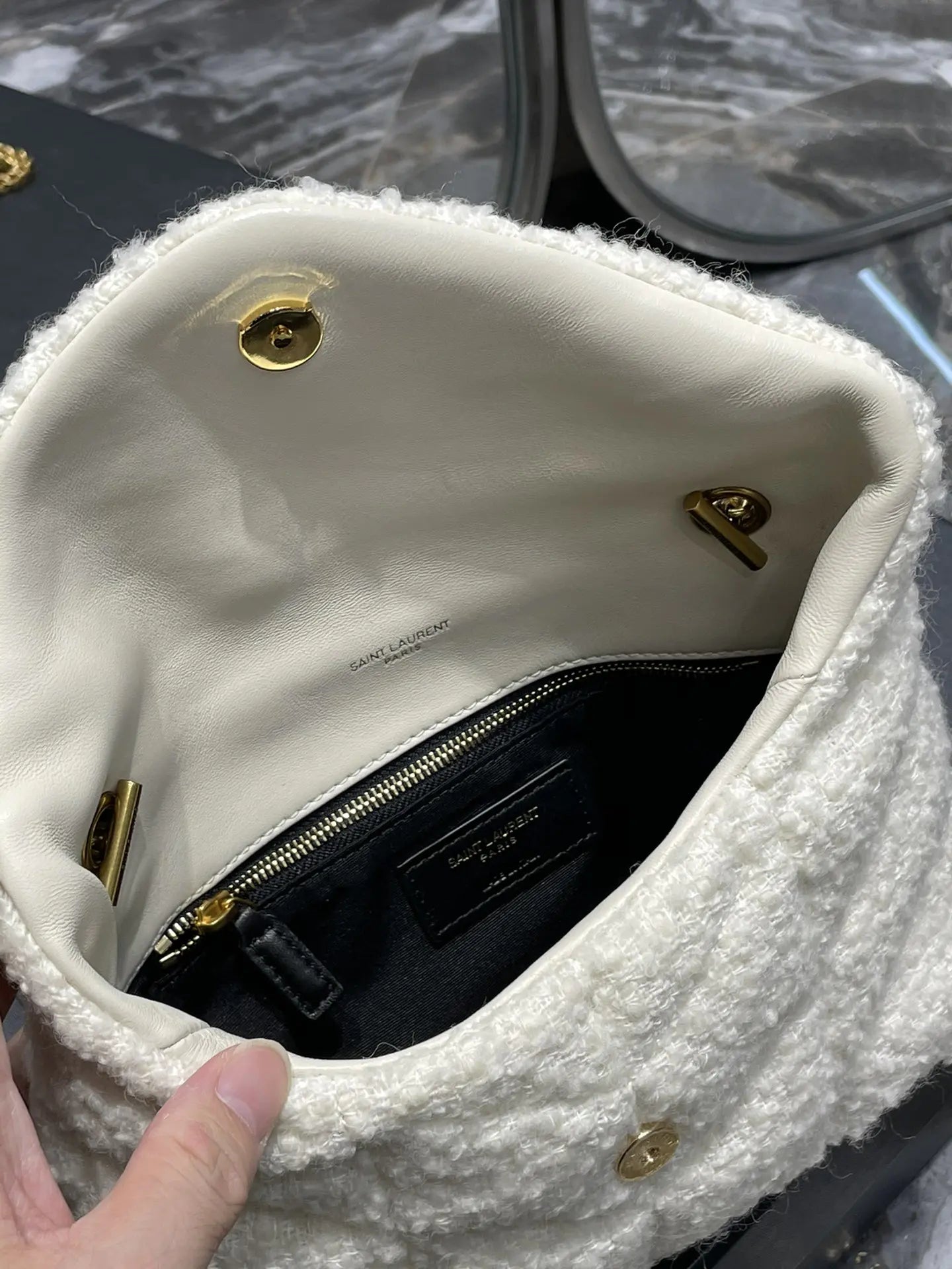 ジャージー素材のパファートイバッグ