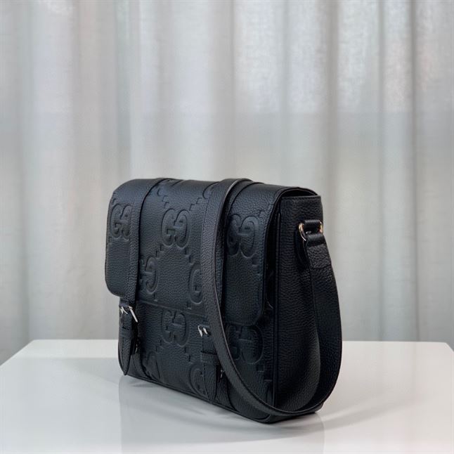 グッチ ジャンボ GG ミディアム メッセンジャーバッグ – BG045
