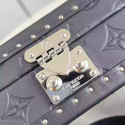 クラッチボックス ブラック モノグラム シャドウ カウハイドレザー M12876 – LW275