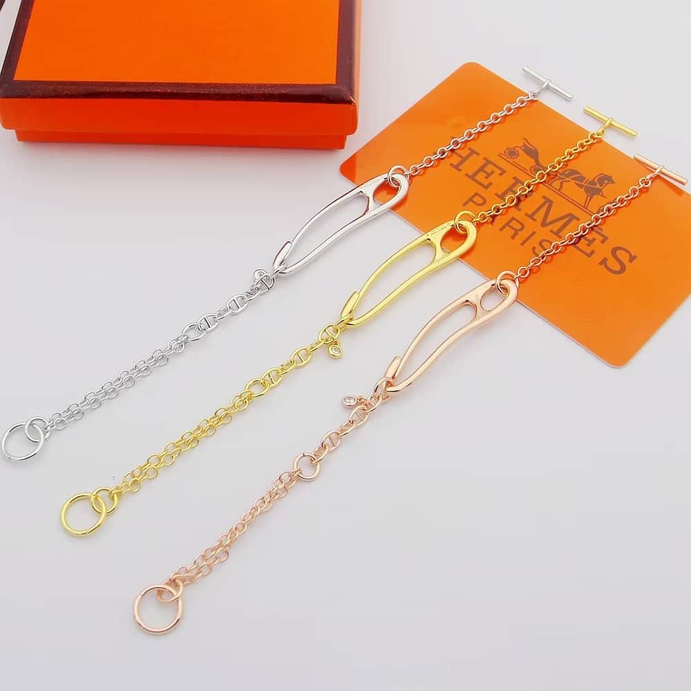 レプリカエルメスブレスレット