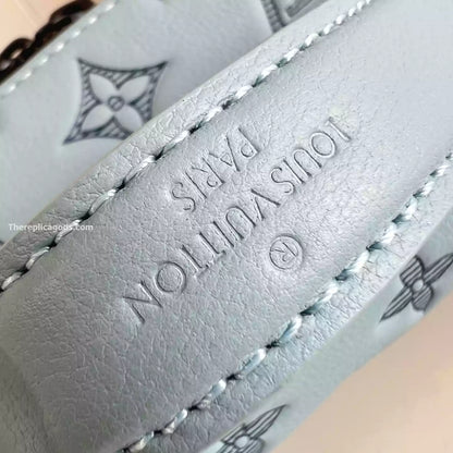 ラッシュ バンバッグ スカイブルー モノグラムシャドウ – LW305