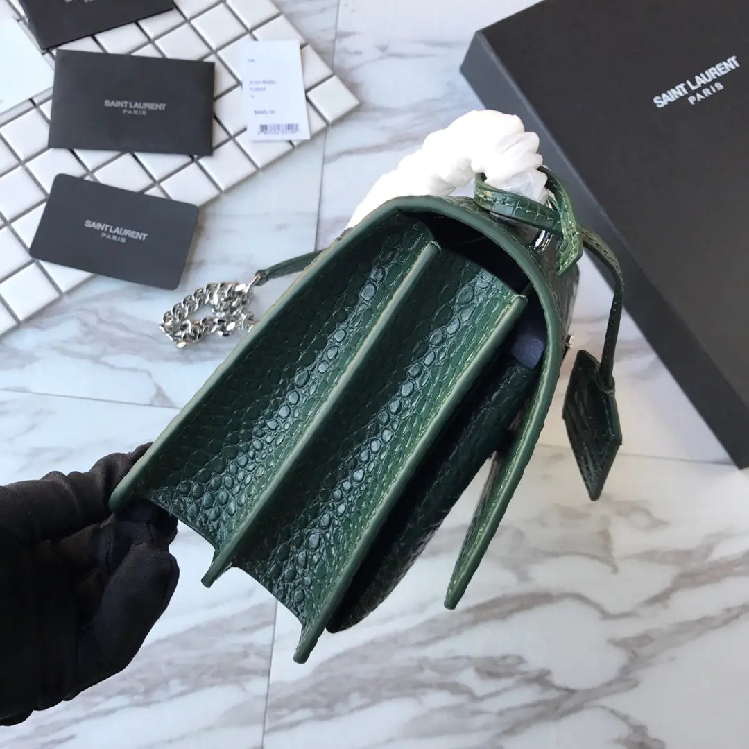 マンハッタン ミディアム ショッピングバッグ（箱入り）サンローラン レザー