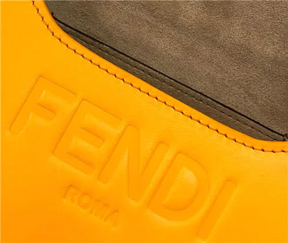 フェンディ サドルバッグ