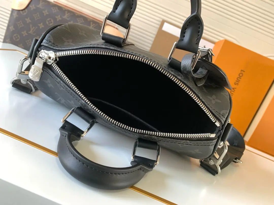 ルイ・ヴィトン M46271 キーポル・バンドリエール25