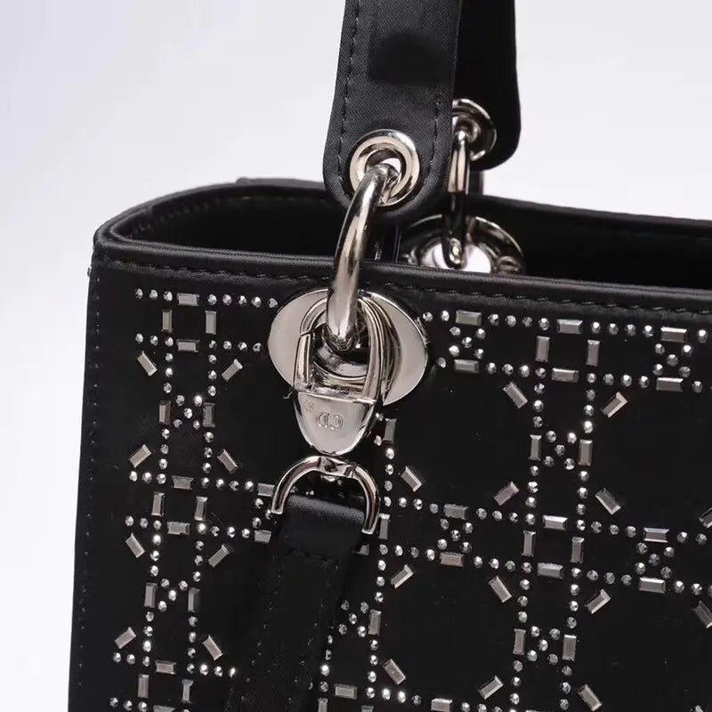 レディディオール