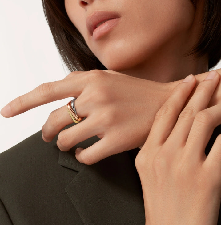 トリニティ クッションリング ミディアムモデル