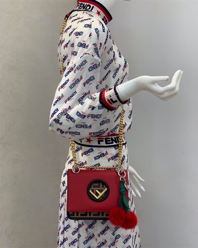 フェンディバッグ