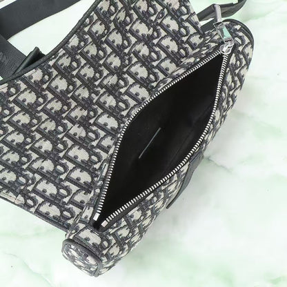 ディオール メンズ サドルバッグ