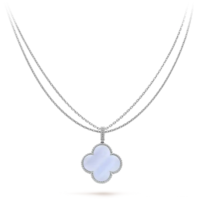 ヴァン クリーフ＆アーペルのマジック アルハンブラ ロングネックレス（1つのテーマパターン付き）の新着商品