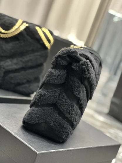 キルティングYレザー、サテン、スパンコールのルル スモールチェーンバッグ