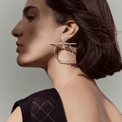 エルメス ループイヤリング（ミディアム）新入荷