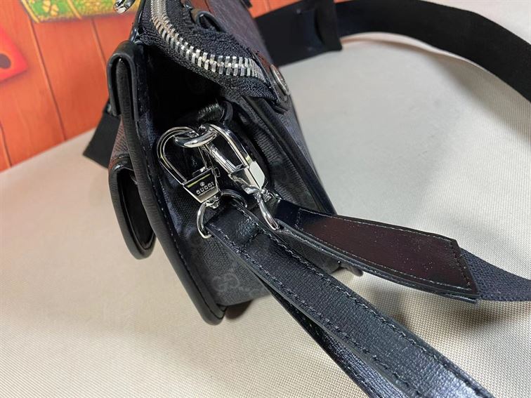 グッチ メッセンジャーバッグ インターロッキングG付き – BG014