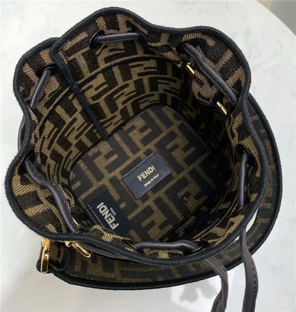 フェンディ モン トレゾール ミニバッグ