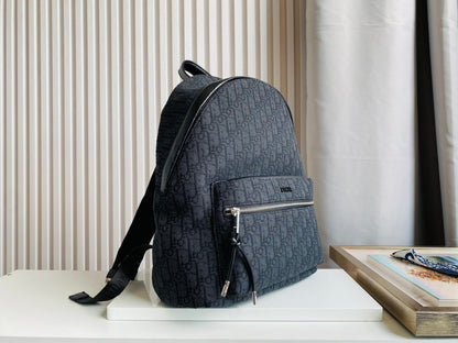 Christian Dior 【ディオール】バックパック30x40x15cm