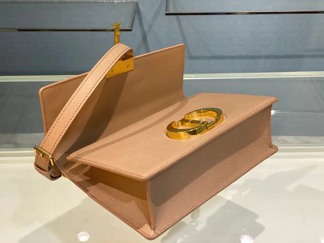 クリスチャン・ディオール 30 モンテーニュ バッグ