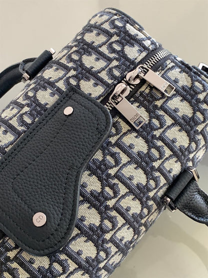 ディオール リンゴット 26 バッグ ビギン＆ブラック ディオール オブリーク ジャカード – DIO045