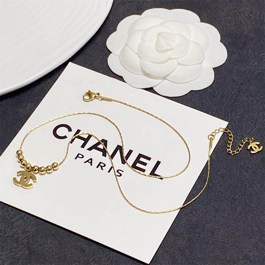 シャネル ダブルC イエローゴールド ビーズ ペンダント ネックレス