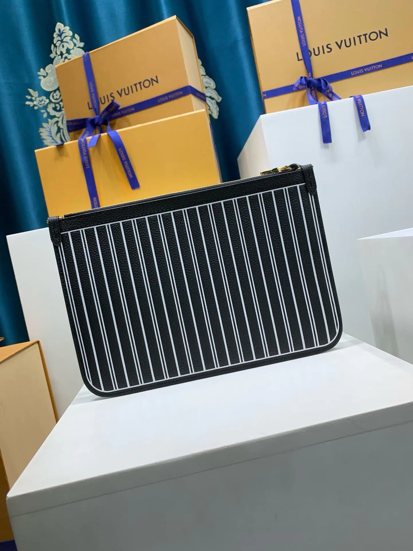 ルイ・ヴィトン M11946 ネヴァーフル インサイドアウト MM