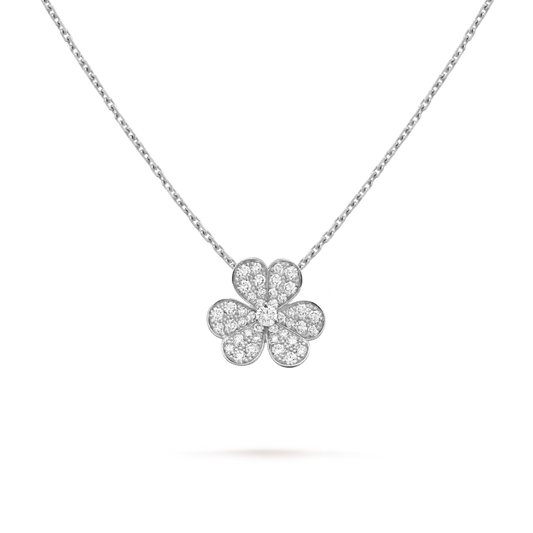 ヴァン クリーフ＆アーペルの新作フリヴォル ペンダント、スモール スタイル