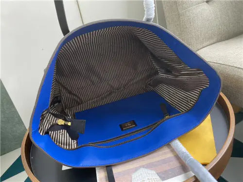 フェンディ FF ショッピングバッグ