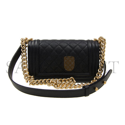 シャネル マスターキャビア キルティング スモールボーイ フラップ A67085 (20*12*8cm)