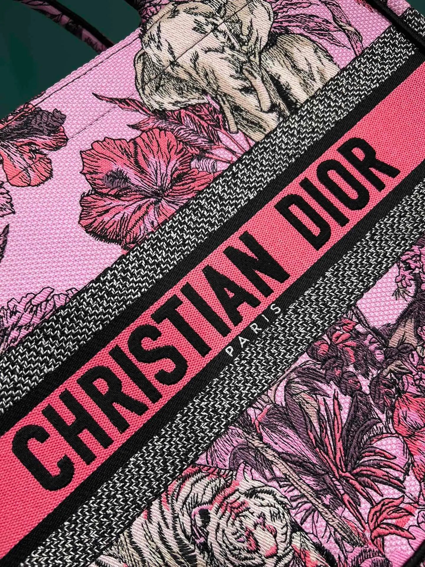 クリスチャン・ディオール ブックトートバッグ