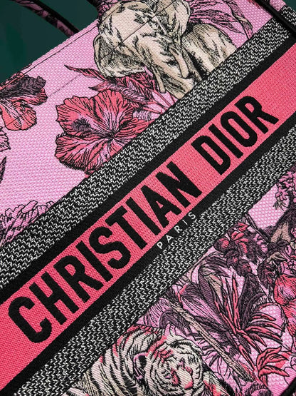 クリスチャン・ディオール ブックトートバッグ