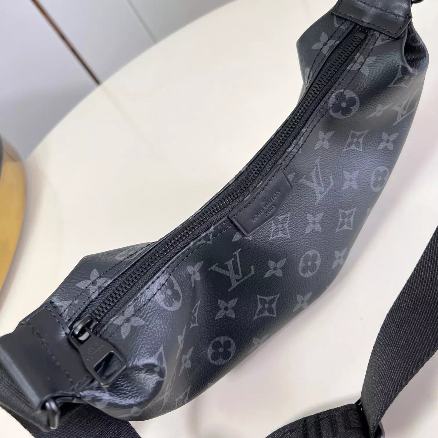 ハマック バッグ PM ブラック モノグラム エクリプス キャンバス M47158 – LW446