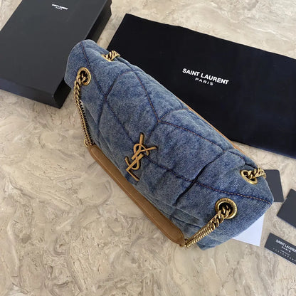 キルティングラムスキンのパファーミディアムバッグ