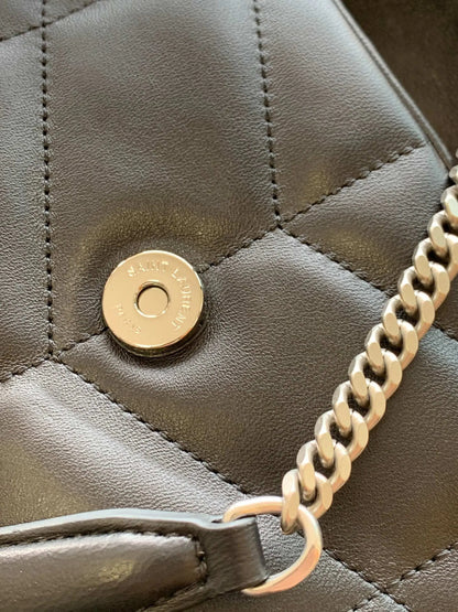 ジャージー素材のパファートイバッグ