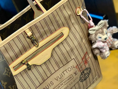 ルイ・ヴィトン M11948 ネヴァーフル バンドリエール インサイドアウト GM