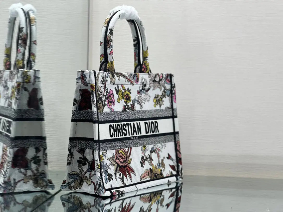 クリスチャン・ディオール ブックトートバッグ
