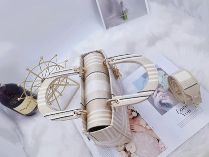 レディディオール