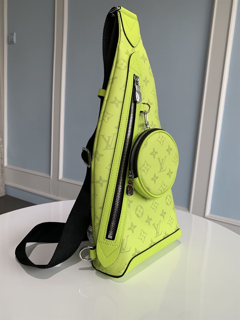 ルイ・ヴィトン デュオ・スリングバッグ タイガラマ – LVB061