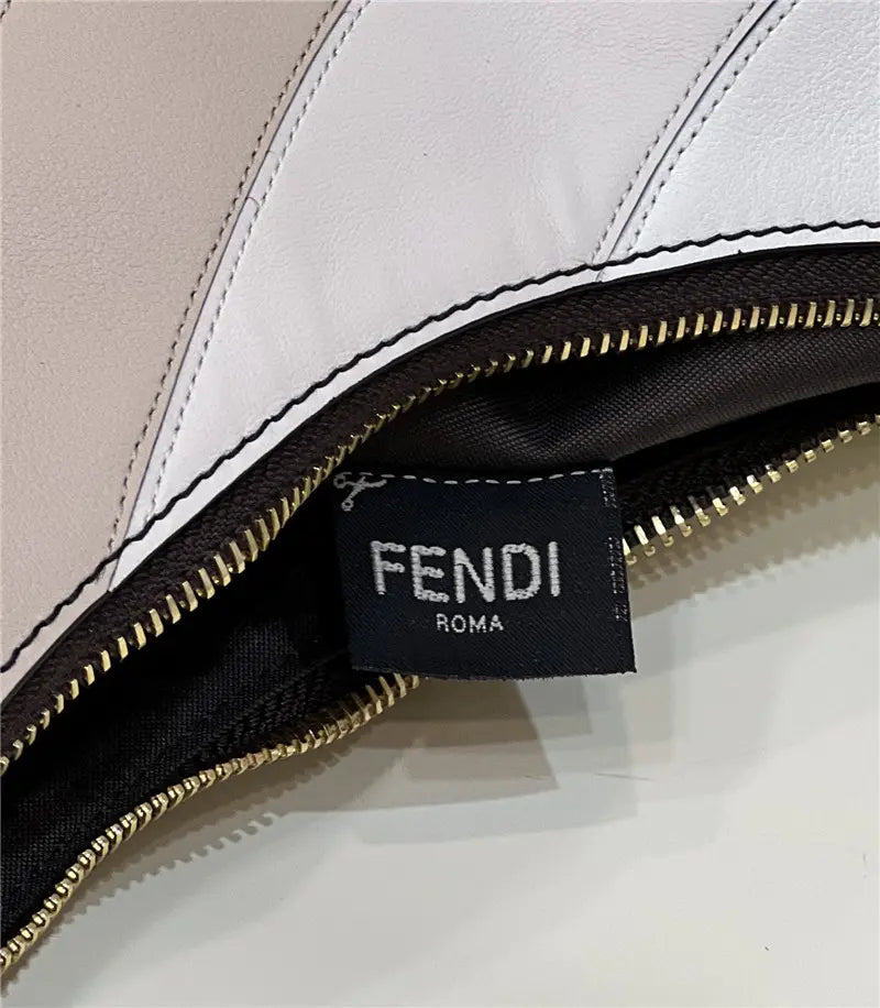 フェンディ グラフィックバッグ