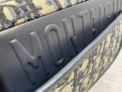 クリスチャン・ディオール ボビー イーストウエスト バッグ