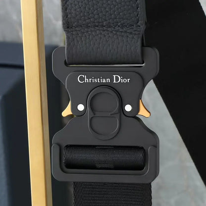 ディオール メンズ サドルバッグ