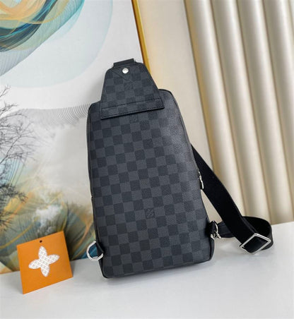 ルイ・ヴィトン アベニュー スリングバッグ – LVB007